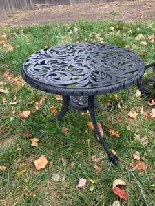 lot 102 image: Cast Aluminum End Table