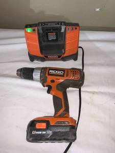 lot 4577 image: Ridgid 18V Lithium Ion Cordless Drill With Battery and Charger Works Location A2