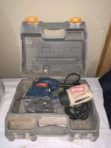 lot 4589 image: Ryobi 14 Sheet Sander Works Location A2