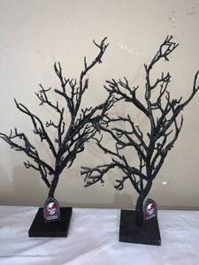 lot 4592 image: Gothic Glamour Black Mini Trees Location D1