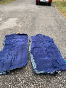 lot 4601 image: Pair of Intex Inflatable Twin Mattress Location D5