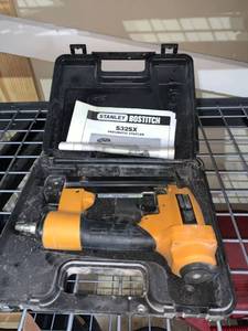 lot 4646 image: Stanley Bostitch S32SX Pneumatic Stapler Location A4