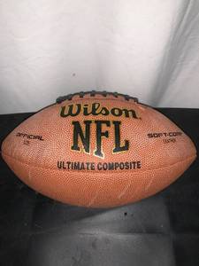 lot 4691 image: Wilson NFL Football Location B1