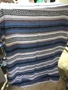 lot 4692 image: Nice Mexican Blanket Location B1