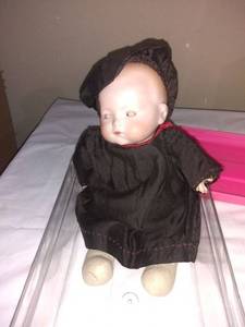 lot 4706 image: Antique Porcelain Doll With Certificate Of Appraisal