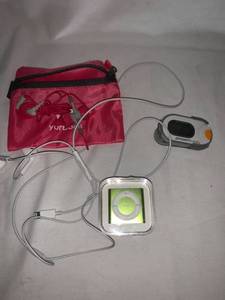 lot 4715 image: IPod Shuffle and Earbuds Location C3