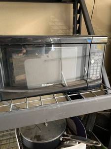 lot 7605 image: Criterion CCM07G1B 700 Watt Microwave Works Location A3
