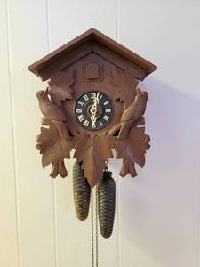 lot 5001 image: E. Schmeckenbecher Made in Germany Cuckoo Clock