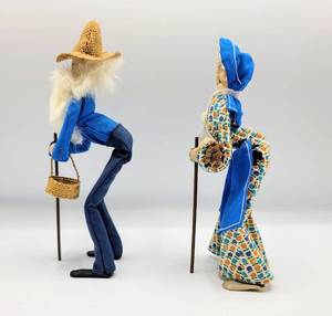 lot 5035 image: Folk Art Old Country Couple Fabric Dolls - 9tall excellent condition
