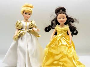 lot 5108 image: Madame Alexander Disney Princess Dolls - Cinderella and Belle