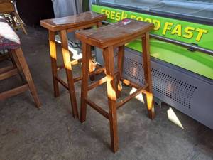 lot 5430 image: (2) Wooden Stools