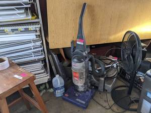 lot 5433 image: Bissell Vacuum 1240