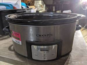 lot 6365 image: Crockpot