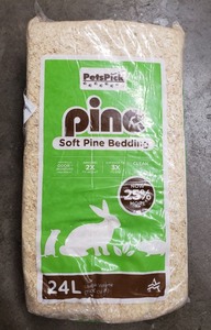 lot 159 image: Pets Pick Pine Bedding, 1200 cu in