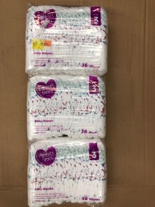 lot 506 image: Parents Choice Baby Diapers, Size 3, 108 Count Package