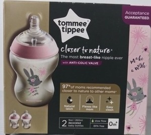 lot 519 image: Tommee Tippee Closer To Nature 9 oz Deco Bottle (2pk) - Pink