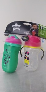 lot 526 image: Tommee Tippee Insulated Sippee Toddler Tumbler Cup, 12 months �� 2pk (Colors & Designs Vary)