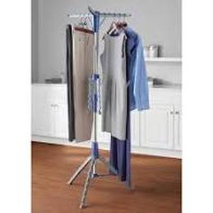 lot 378 image: Mainstays 3-Arm Drying Rack