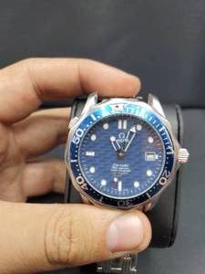 lot 1991 image: Omega SEAMASTER 300 M CHRONOMETER James Bond Edition