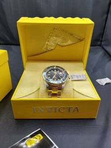lot 2008 image: Invicta Grand Diver Mens Watch MSRP $1,195- New in box
