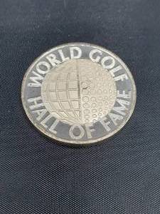 lot 2037 image: WORLD GOLF HALL OF FAME .999 SILVER ROUND SHRINE FOR THE GREATS OF GOLF