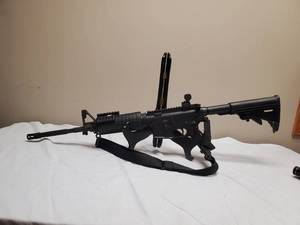 lot 2110 image: STAG ARMS STAG-15 5.56 AR-15