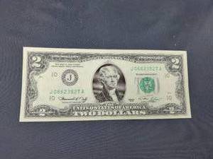 lot 2122 image: 1976 $2 Bill