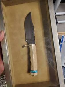 lot 2171 image: Handmade Knife in Display Box