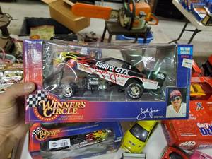 lot 2583 image: Winners Circle John Force Castrol GTX Die Cast Car