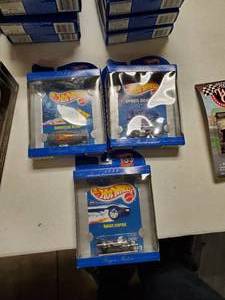 lot 2622 image: Lot of 3 Hot Wheels Authentic Commemorative Replicas