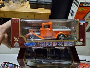 lot 2630 image: Road Legends 1934 Pickup Pro Street Die Cast Truck