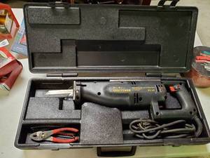 lot 2635 image: Craftsman Reciprocating Saw