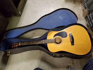 lot 2657 image: Sigma Acoustic Guitar Model DM1 with Case