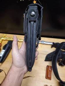 lot 2665 image: Handgun Holster