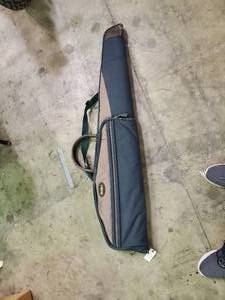 lot 2720 image: Allen Long Gun Soft Shell Case