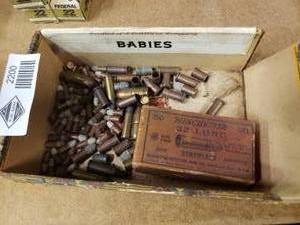 lot 2200 image: Box of Misc. Ammo