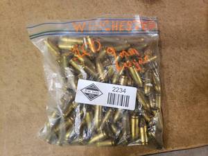 lot 2234 image: Bag of 9mm Luger Ammo