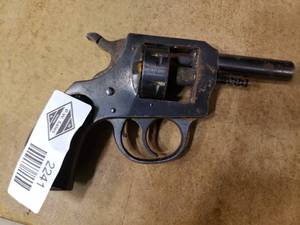lot 2241 image: 32 Smith and Wesson Blank Gun