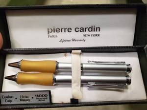 lot 2302 image: Pierre Cardin Dual Pen Set