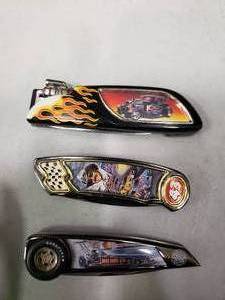 lot 2311 image: Lot of 3 Franklin Mint Car Themed Collectors Knives