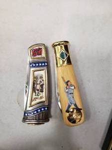 lot 2312 image: Franklin Mint Baseball and War Themed Collectors Knives
