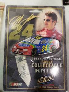 lot 2316 image: #24 Jeff Gordon NASCAR Collectible Knife
