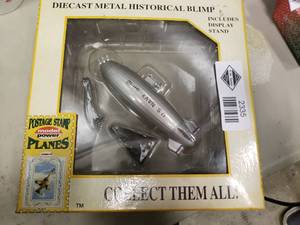 lot 2335 image: Die Cast Historical Blimp (US Navy SP-12)