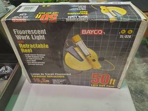 lot 2382 image: Florescent Work Light with Retractable Reel