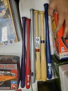 lot 2508 image: Lot of 4 Mini Wooden Baseball Bats