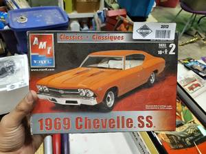 lot 2512 image: 1969 Chevelle SS Model Car