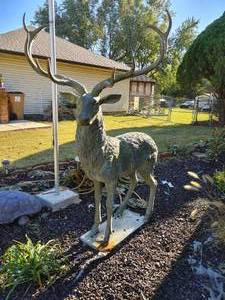 lot 2 image: Lifesize Bronze Statue- Big deer Buck w Huge Rack