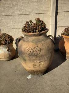lot 1037 image: Very Large Outdoor Planter
