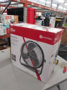 lot 3958 image: Utilitech Pro 18-in 3-Speed Oscillation High Velocity Fan