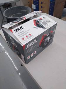 lot 3964 image: SKIL 5080-01 7-14-Inch 13 Amp Circular Saw
